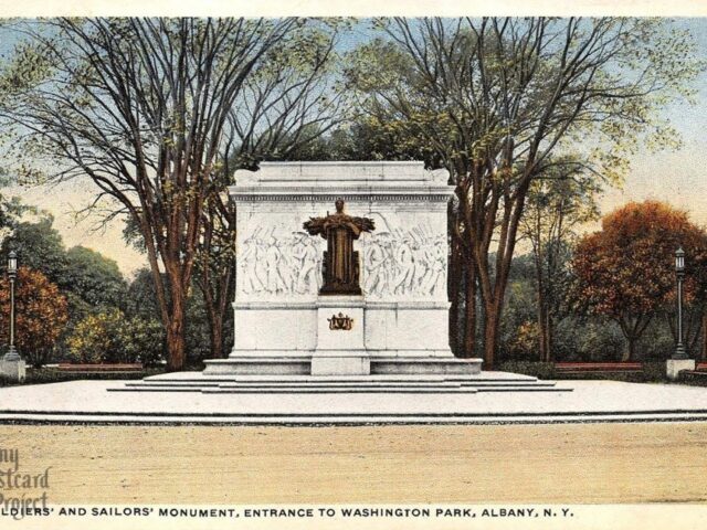 Soldiers’ and Sailors’ Monument, Entrance to Washington Park