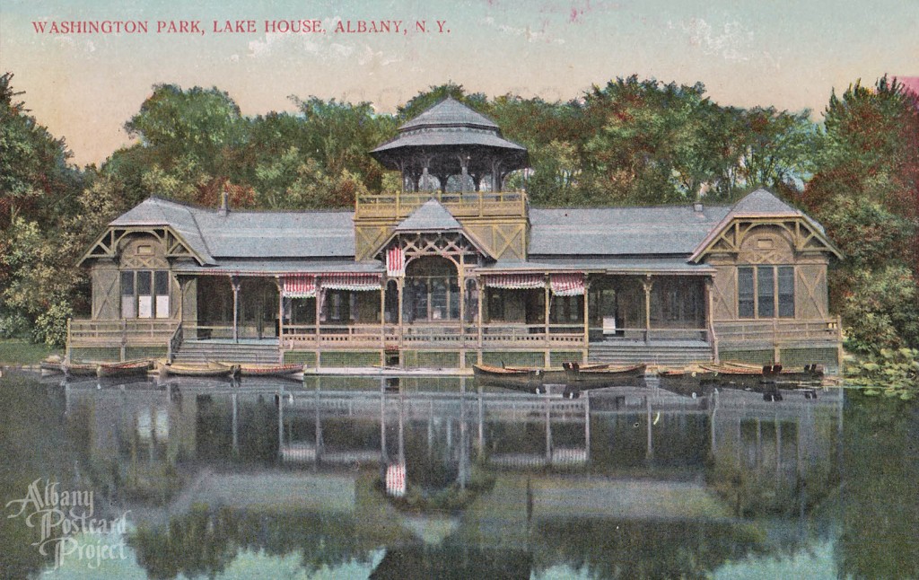 Washington Park, Lake House 01